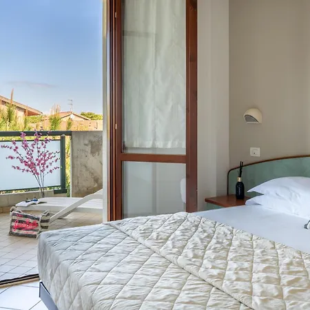 Pineta Apartahotel